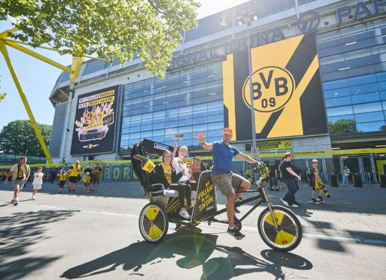 Mit unseren Fan-Rikschas auf in die Saison 